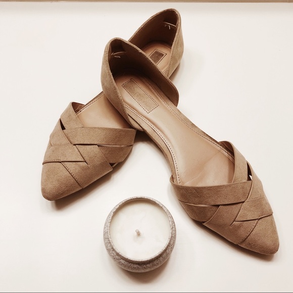 Shoes - Cream Flats